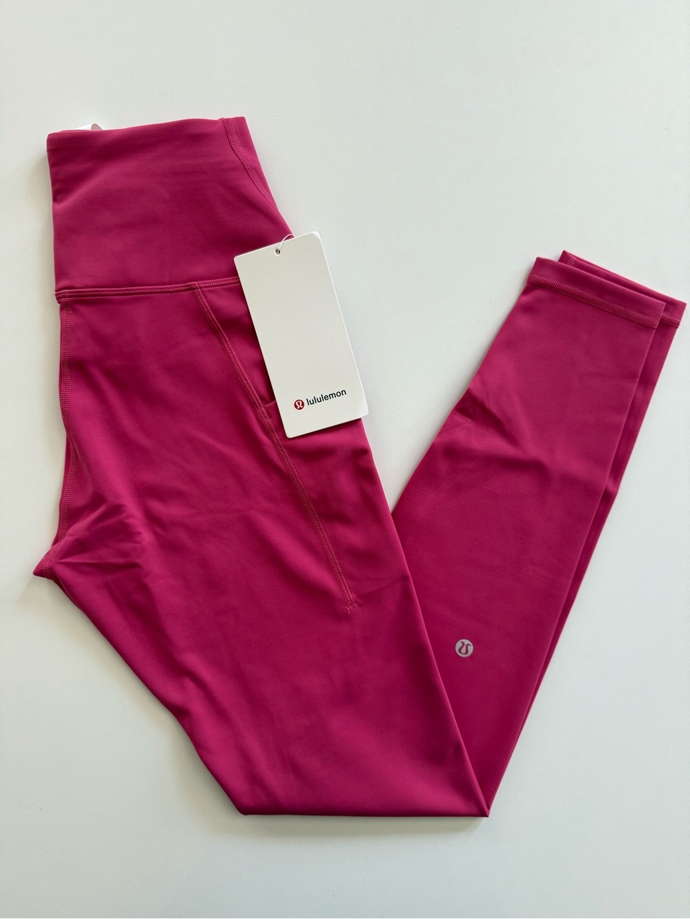 Lululemon Wunder Train HR Tight 28" *Pockets